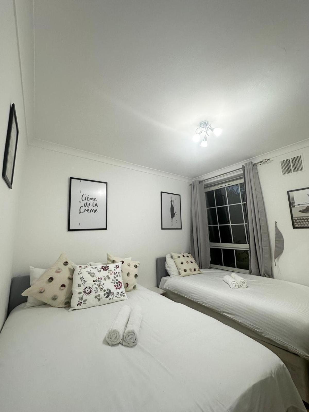 Budget Grey House London Exterior foto